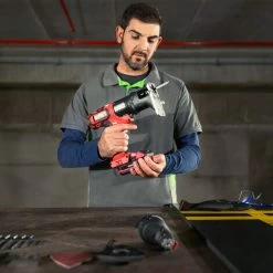 Outil Multifonction Sans Fil 20V 3-en-1, Scie Sauteuse, Grattoir, Perceuse Et Tournevis, Batterie 2.0Ah Et Chargeur Inclus - Greencut MH202-3 11 Outil Multifonction Sans Fil 20V 3-en-1, Scie Sauteuse, Grattoir, Perceuse Et Tournevis, Batterie 2.0Ah Et Chargeur Inclus - Greencut MH202-3 -Outils Électriques 45611529 4