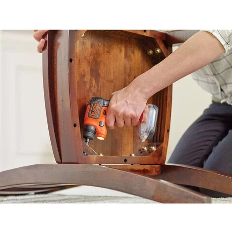 Black & Decker Tournevis électrique 3.6V + Coffret 31 Embouts De Vissage - BLACK+DECKER BDCSFS30C-QW 7 Black & Decker Tournevis électrique 3.6V + Coffret 31 Embouts De Vissage - BLACK+DECKER BDCSFS30C-QW – Image 5