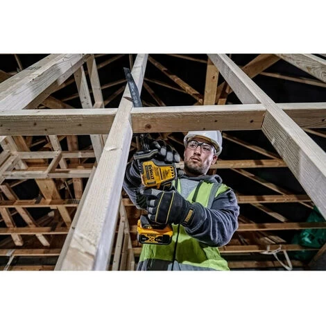 Scie Sabre 18V XR Compacte (Produit Seul) En Coffret TSTAK - DEWALT DCS369NT 6 Scie Sabre 18V XR Compacte (Produit Seul) En Coffret TSTAK - DEWALT DCS369NT – Image 4