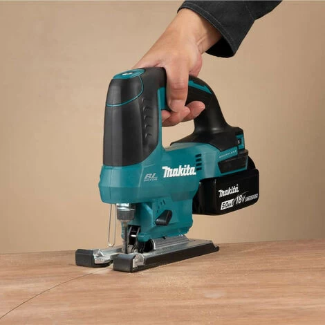 Scie Sauteuse 18V LXT (2x5,0 Ah) En MAKPAC - MAKITA DJV184RTJ 6 Scie Sauteuse 18V LXT (2x5,0 Ah) En MAKPAC - MAKITA DJV184RTJ – Image 4